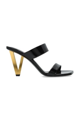 sandales-en-cuir-verni-noir-avec-talon-en-v