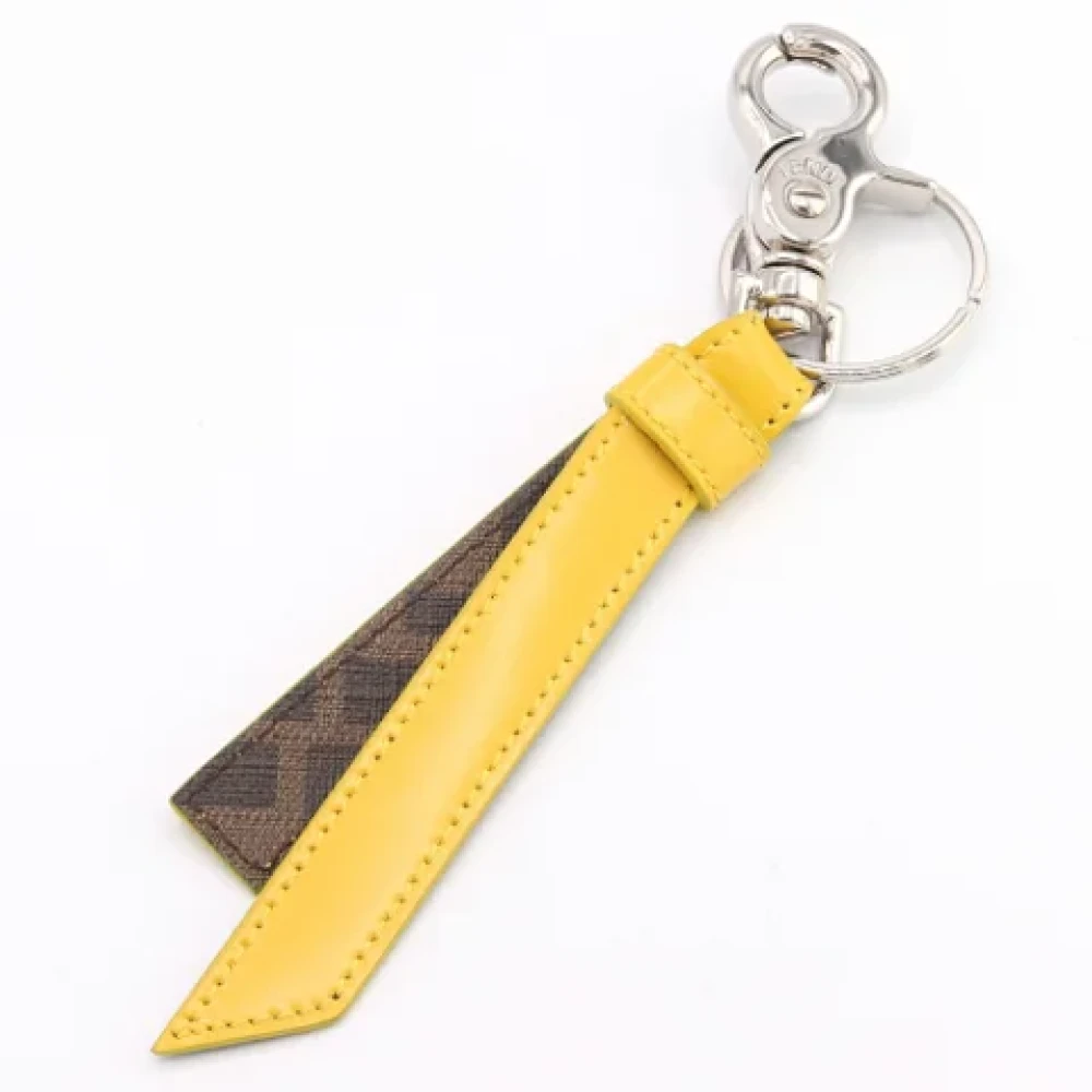 Fendi Vintage Pre-owned Leather key-holders Yellow Dames