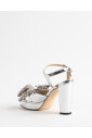 sandales-a-talons-hauts