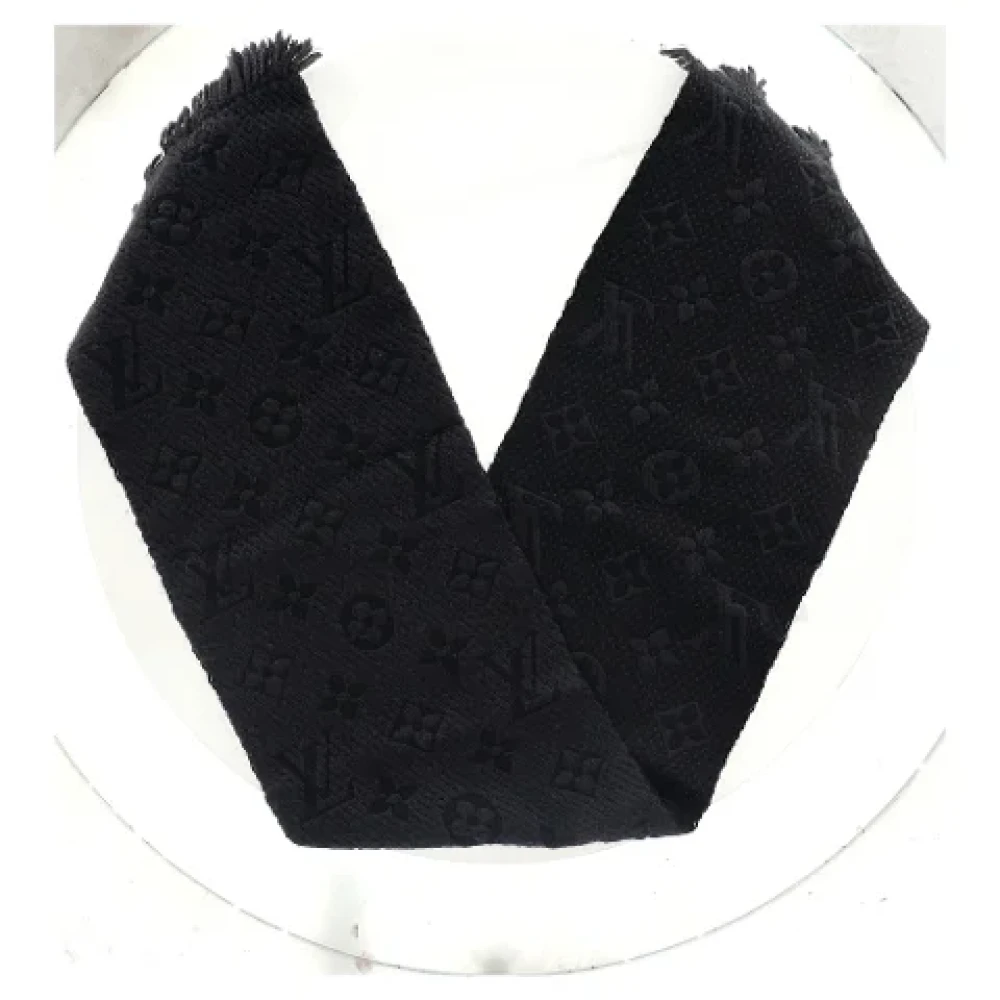 Louis Vuitton Vintage Pre-owned Wool scarves Black Dames