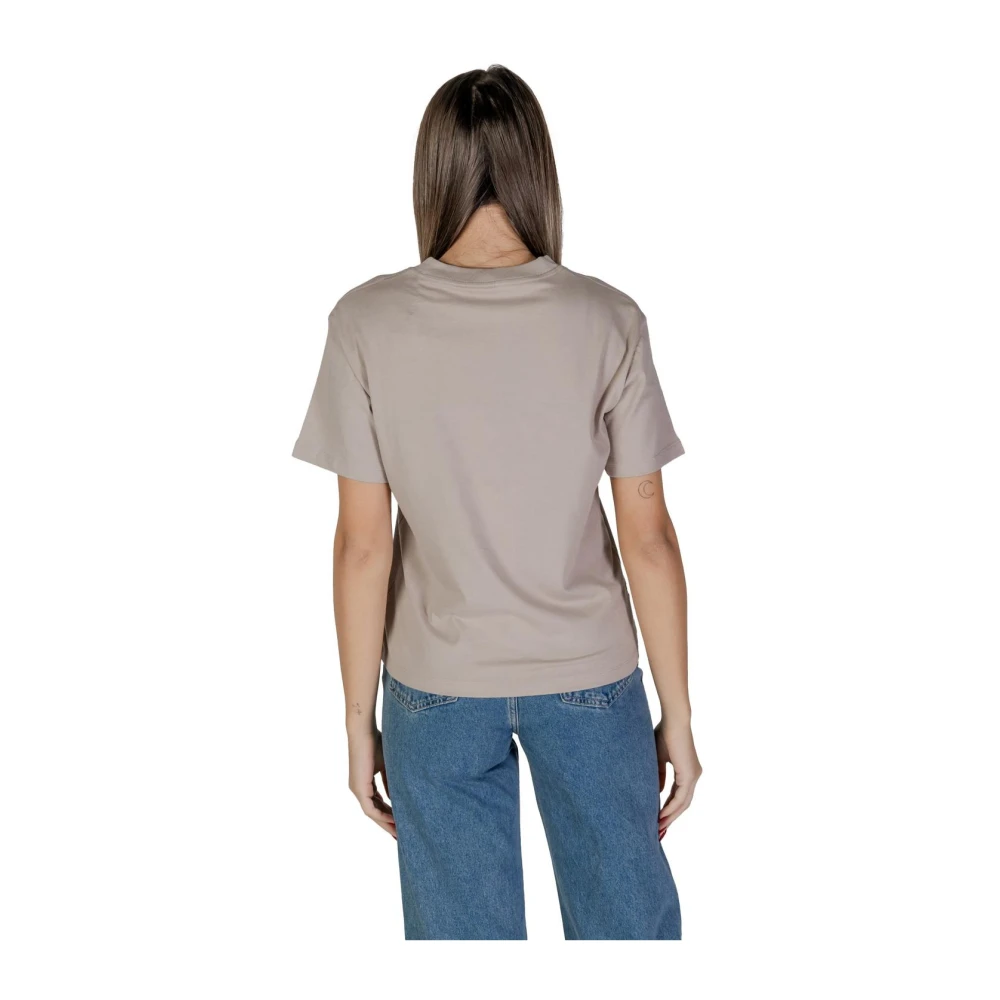 Calvin Klein Jeans Beige Plain Cotton Tee Short Sleeve Beige Dames
