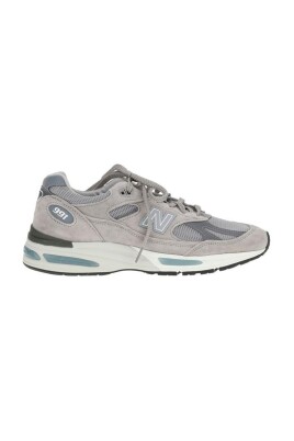 breathable-mesh-panel-sneakers
