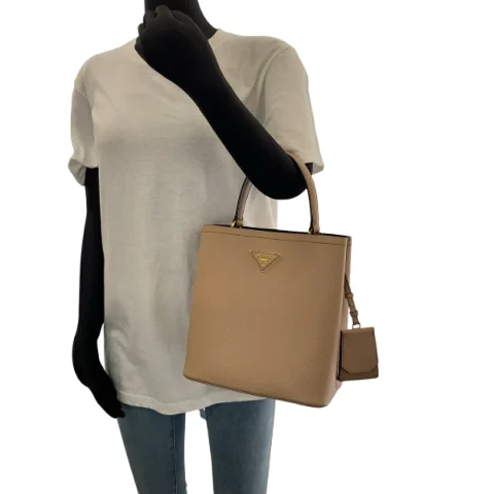 Prada Vintage Pre-owned Leather prada-bags Beige Dames