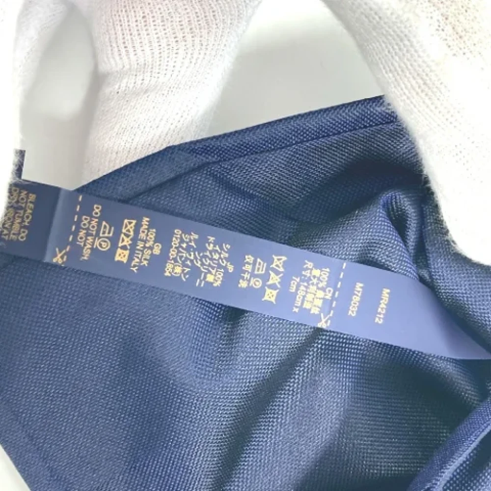 Louis Vuitton Vintage Pre-owned Silk home-office Blue Dames