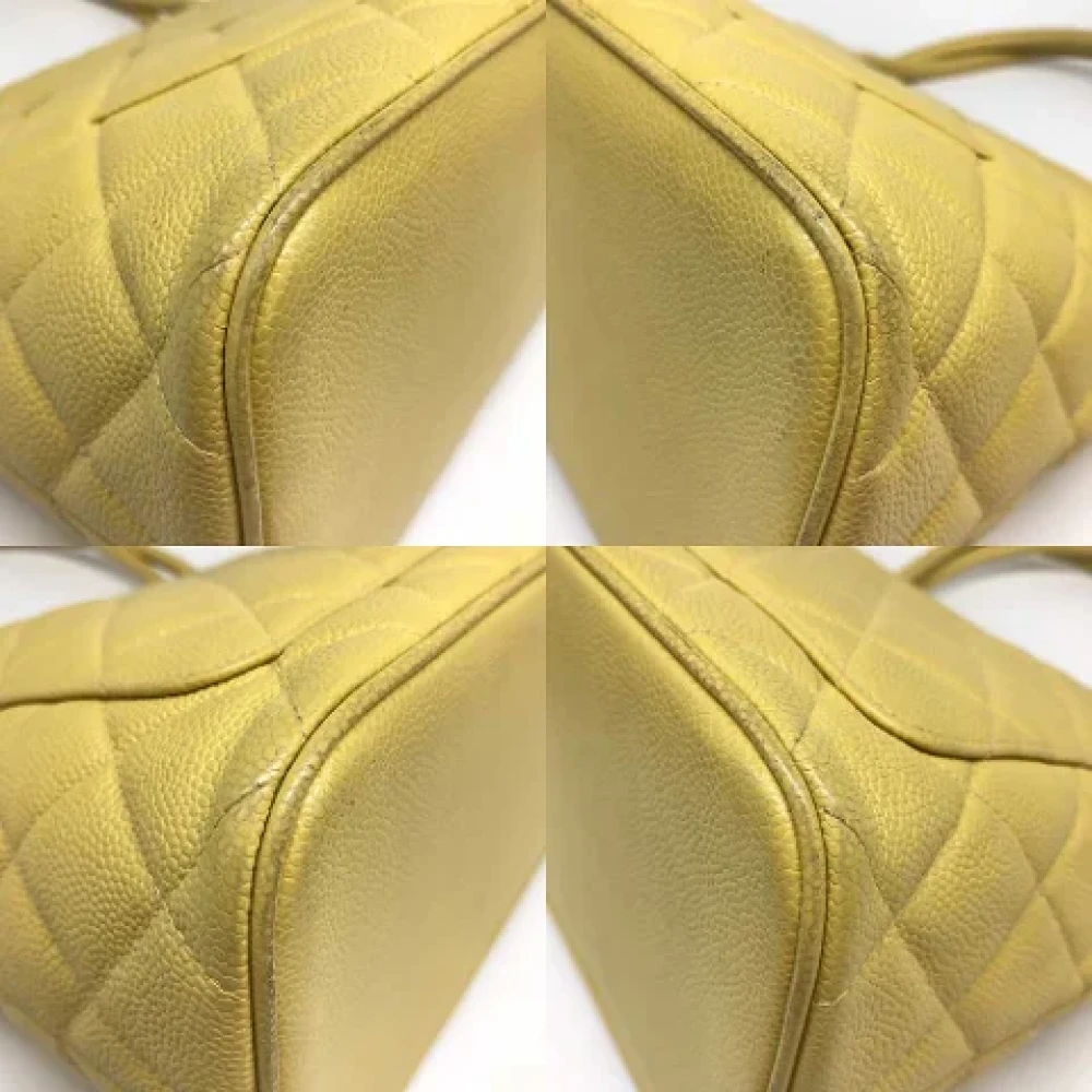 Chanel Vintage Pre-owned Leather handbags Yellow Dames