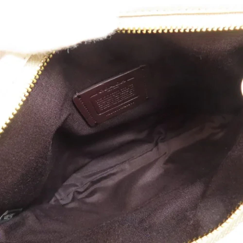 Coach Pre-owned Plastic shoulder-bags Beige Dames
