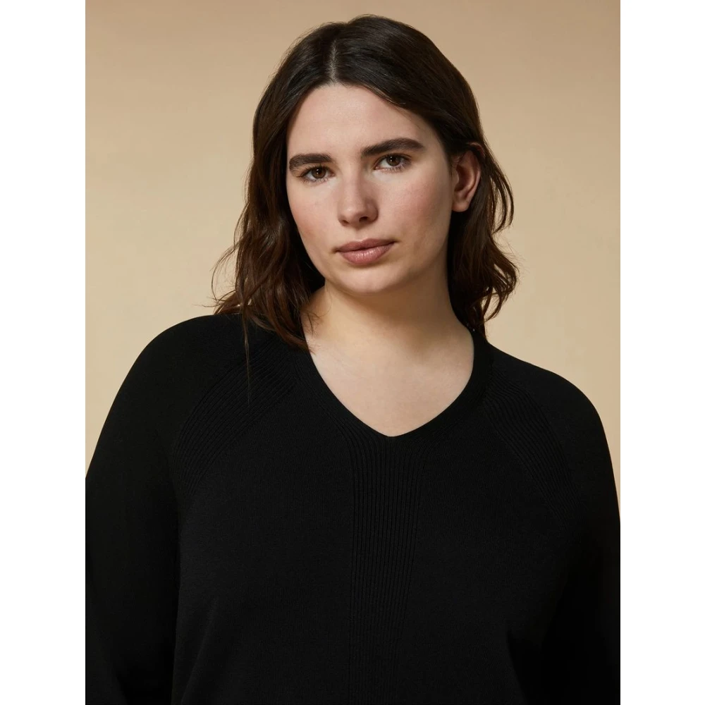 Marina Rinaldi Zwarte Crew Neck Sweater Black Dames