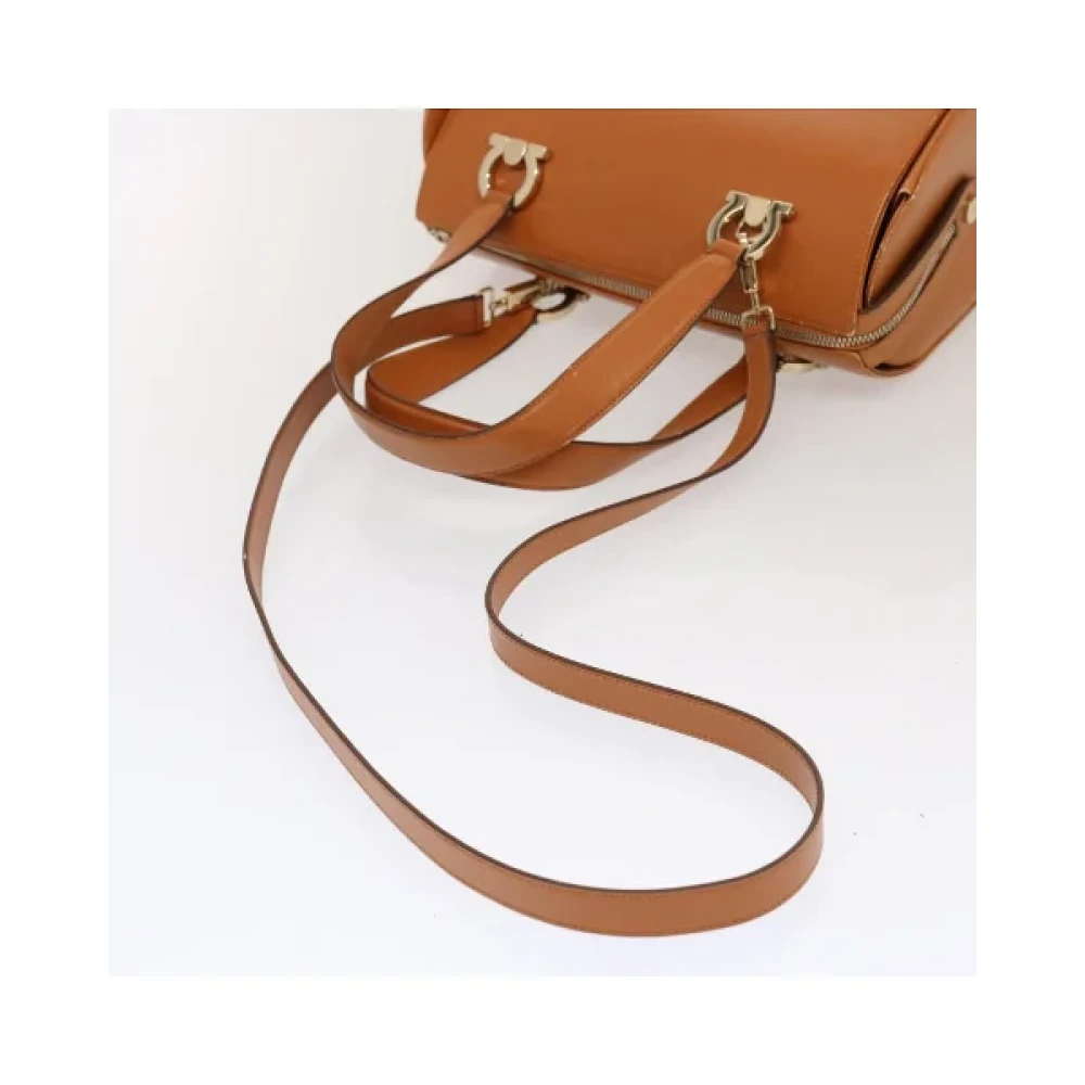 Salvatore Ferragamo Pre-owned Leather handbags Brown Dames
