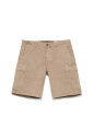 cargo-shorts-met-knoopsluiting