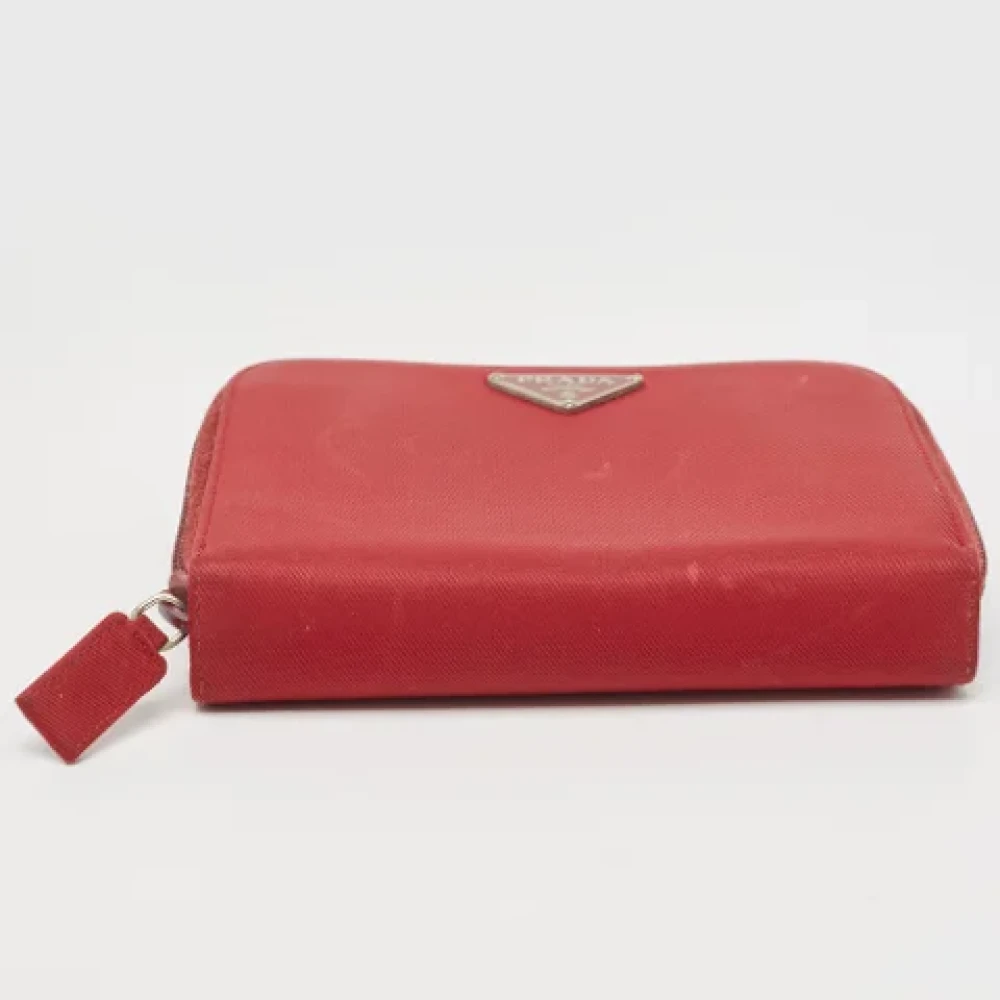 Prada Vintage Pre-owned Nylon wallets Red Dames