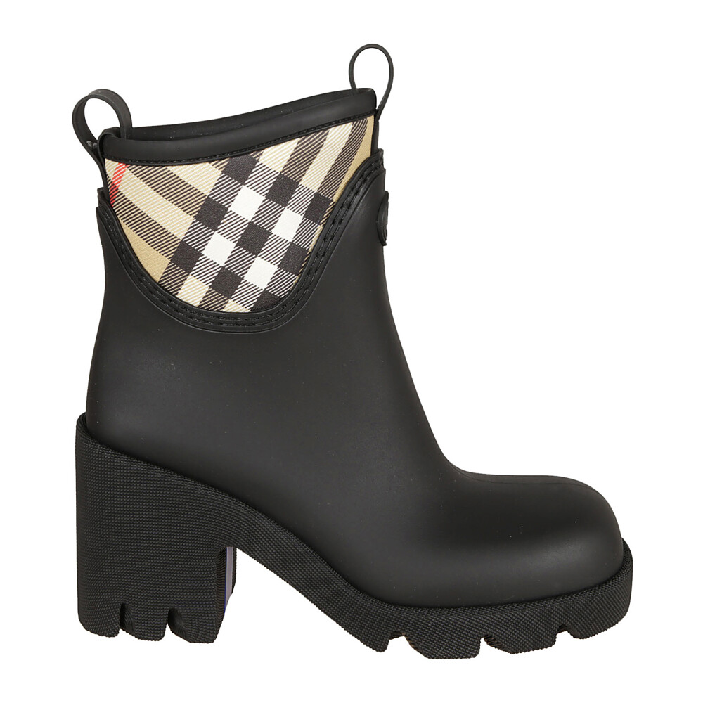 Burberry Shoes • Shop Shoes from Burberry online at Miinto