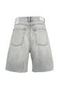 shorts-bermuda-en-denim-gris