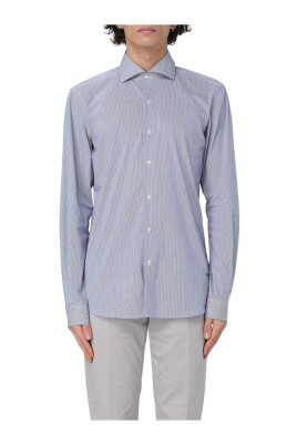 blue-buttondown-shirt-stylish-versatile