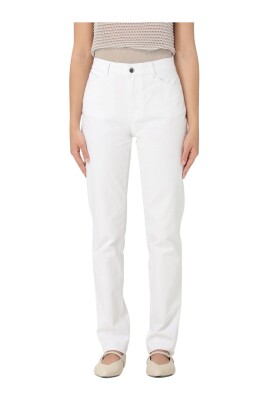 comfort-fit-straight-leg-jeans