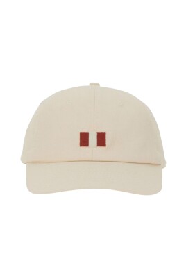 embroidered-detail-classic-cap-for-everyday