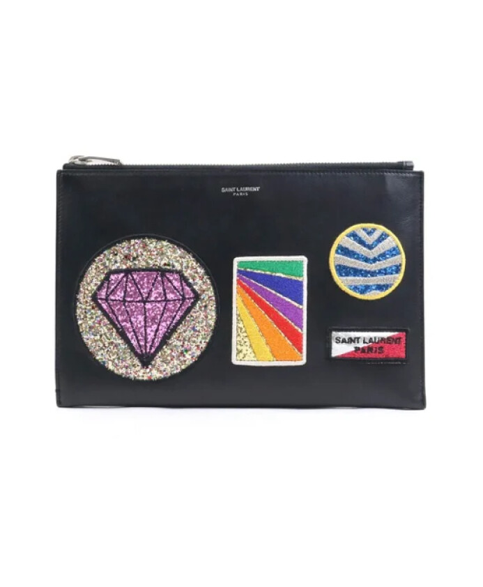 pre-owned-cuir-pochettes-minaudieres