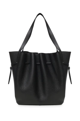Scallop Tote