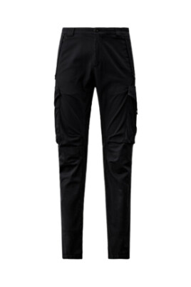 cargo-pant-with-buttoned-waist
