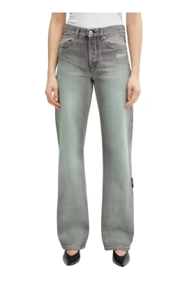 Spray Susy Straight Jeans