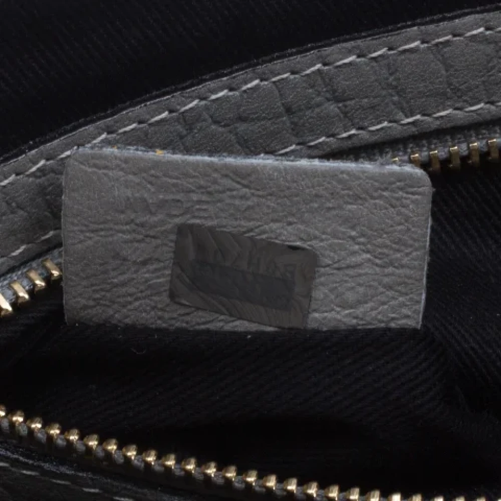 Chloé Pre-owned Leather shoulder-bags Gray Dames