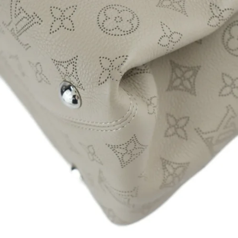 Louis Vuitton Vintage Pre-owned Leather louis-vuitton-bags Gray Dames