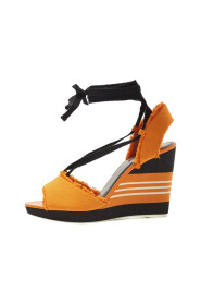 Pre-owned Tela sandals