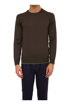 brown-crewneck-sweater
