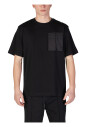 t-shirt-noir-en-coton-a-col-rond