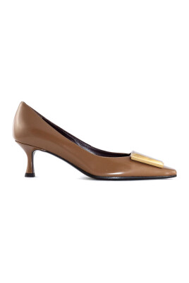 beige-calfskin-leather-mila-pumps