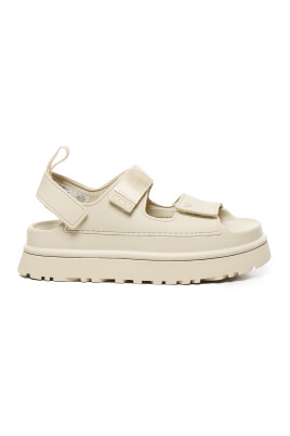 beige-sandaler-med-velcro-lukning