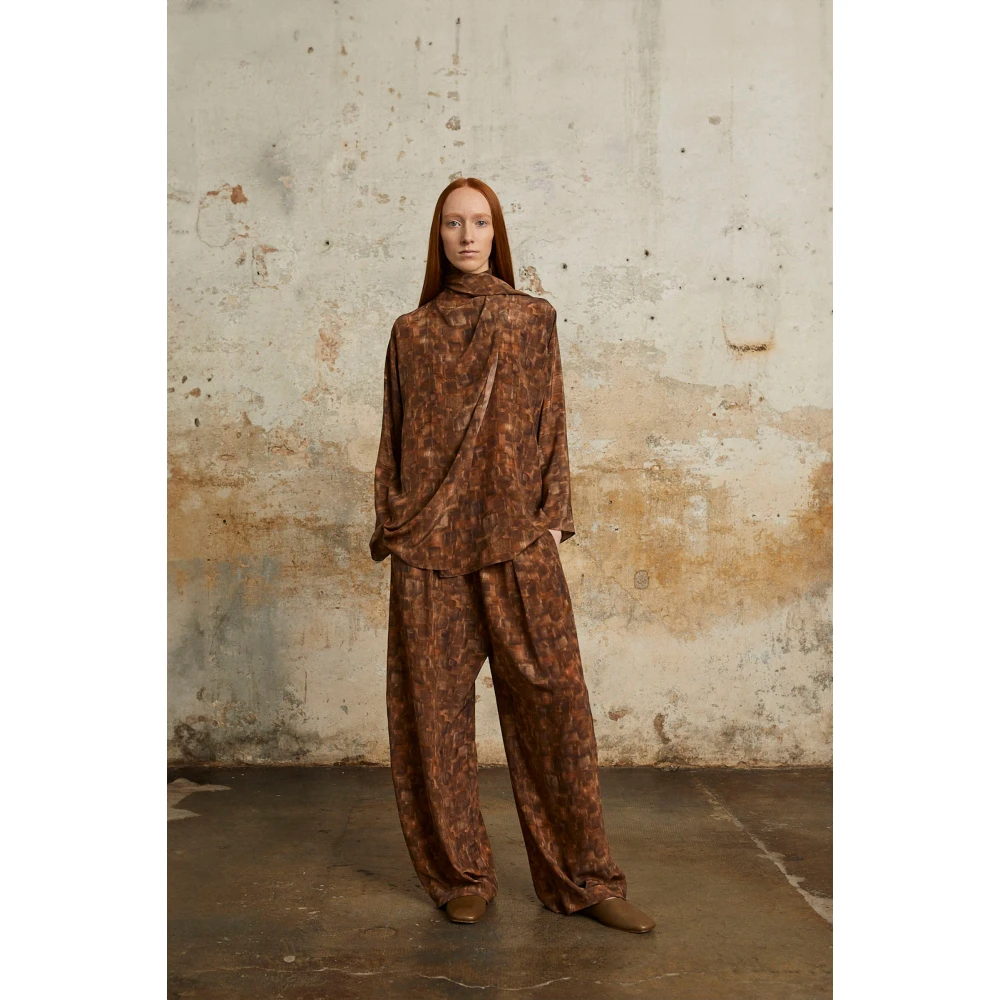 Cortana Zijden kubusprint broek Brown Dames