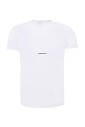 logo-print-witte-t-shirts-en-polos