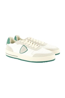 beau-modele-panier-blanc-vert