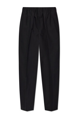 creased-trousers