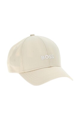 minimalist-beige-hat-for-men