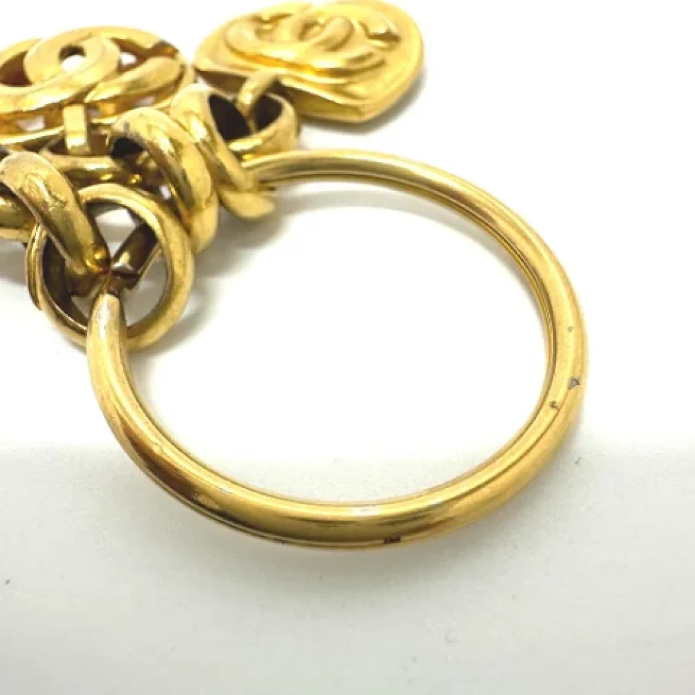 Chanel Vintage Pre-owned Metal key-holders Yellow Dames