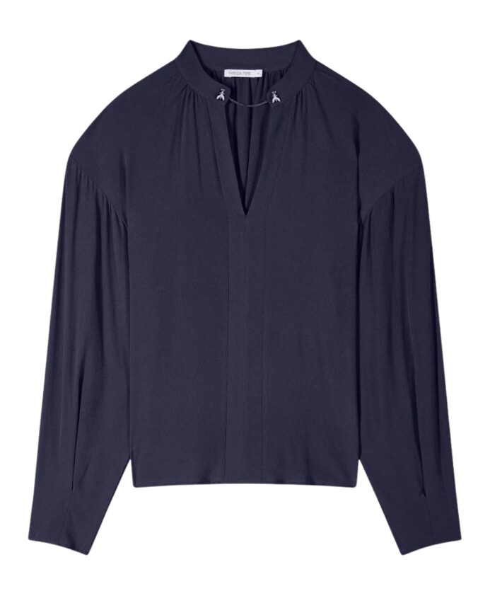 chemisier-bleu-en-georgette-col-en-v