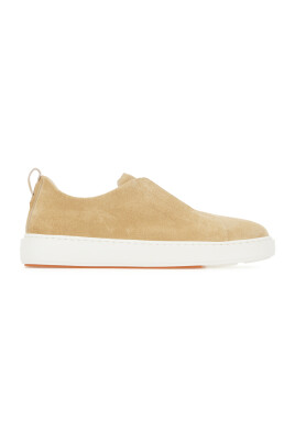 casual-sneakers-for-everyday-wear