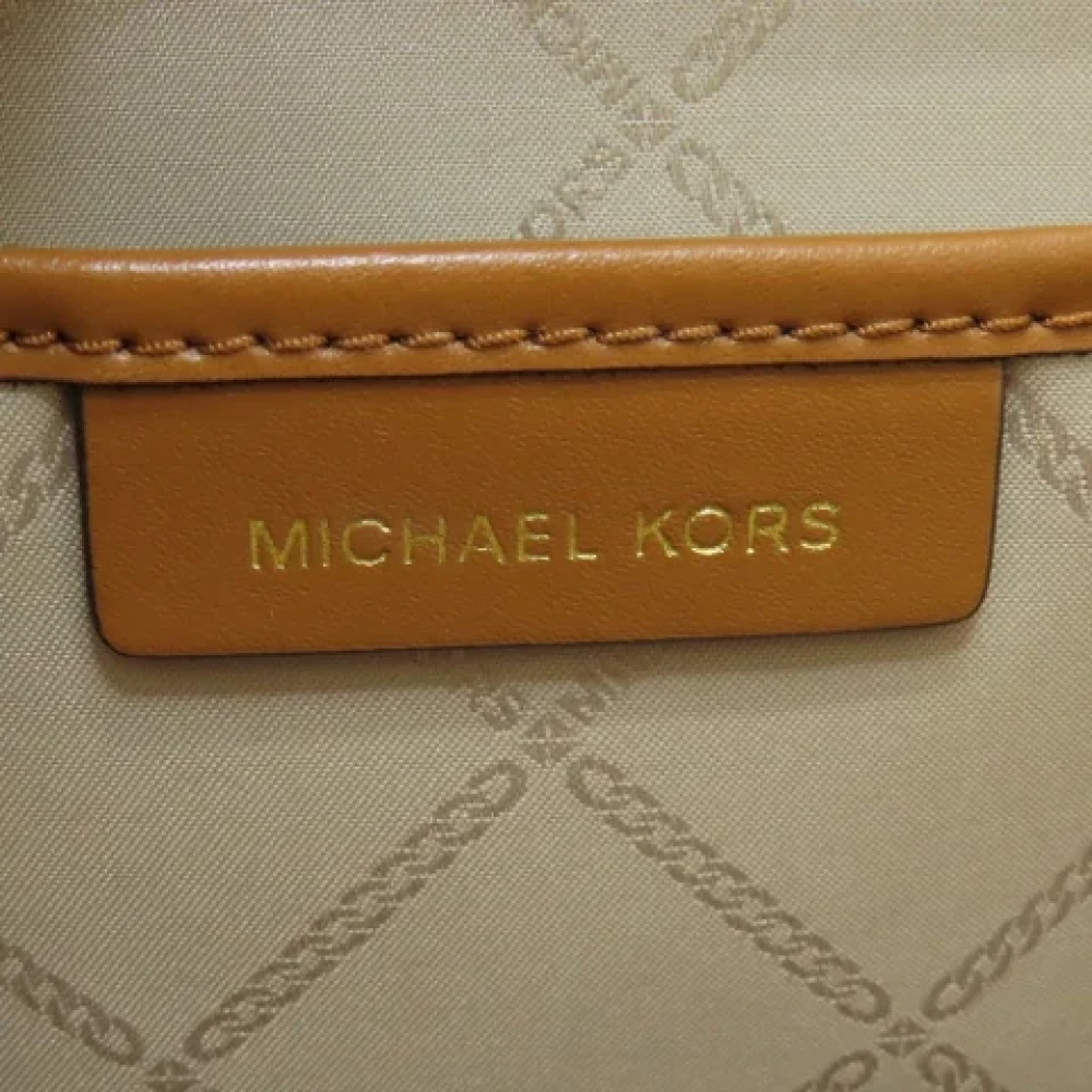 Michael Kors Pre-owned Plastic totes Brown Dames