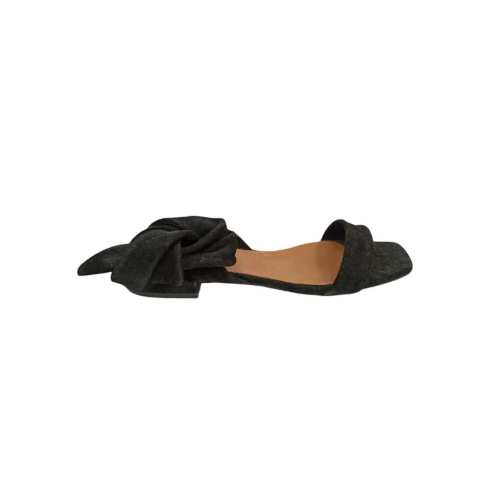 L'autre Chose Women's Black Stylish Sandal For