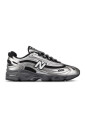 silver-sneakers-for-a-stylish-look