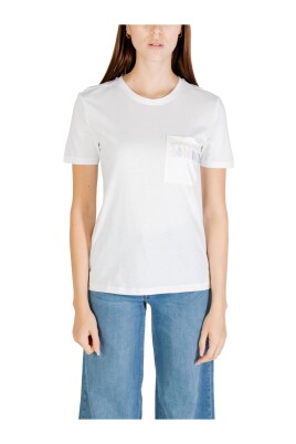 white-cotton-round-neck-t-shirt