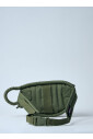 sac-ceinture-matelasse-avec-patch-logo