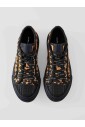 baskets-en-toile-a-motif-leopard