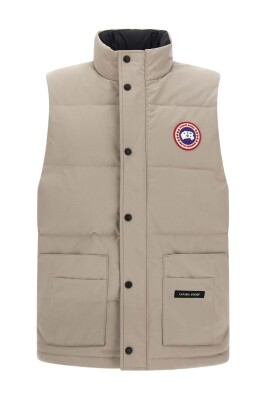 veste-dhiver-grise-avec-poches-triples