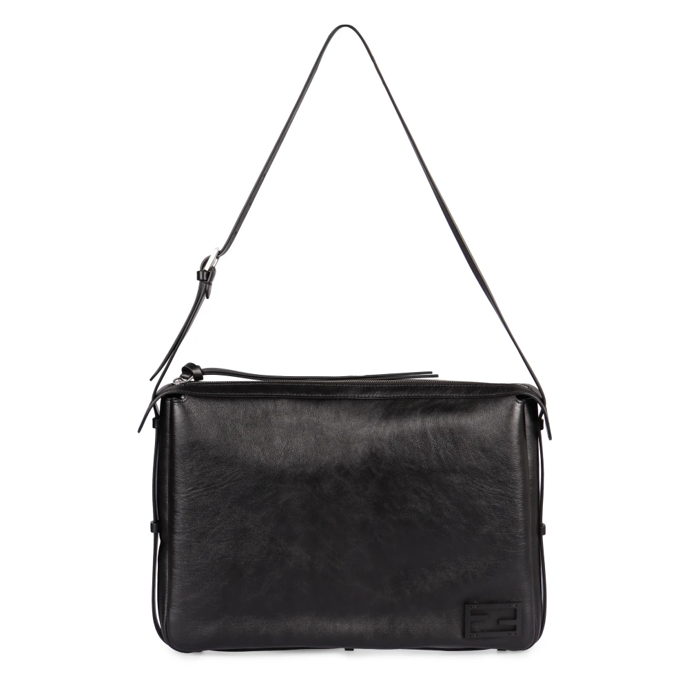 Fendi Women's Black Chic Leather Shoulder Bag