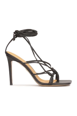 Svarta högklackade flip-flop sandaler