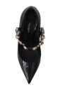 elegantes-escarpins-noirs-en-cristal
