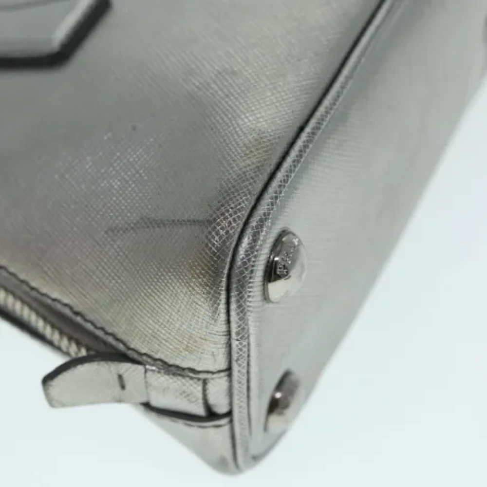 Prada Vintage Pre-owned Leather prada-bags Gray Dames