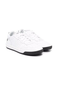 Fashionista Sneakers med Logo Print